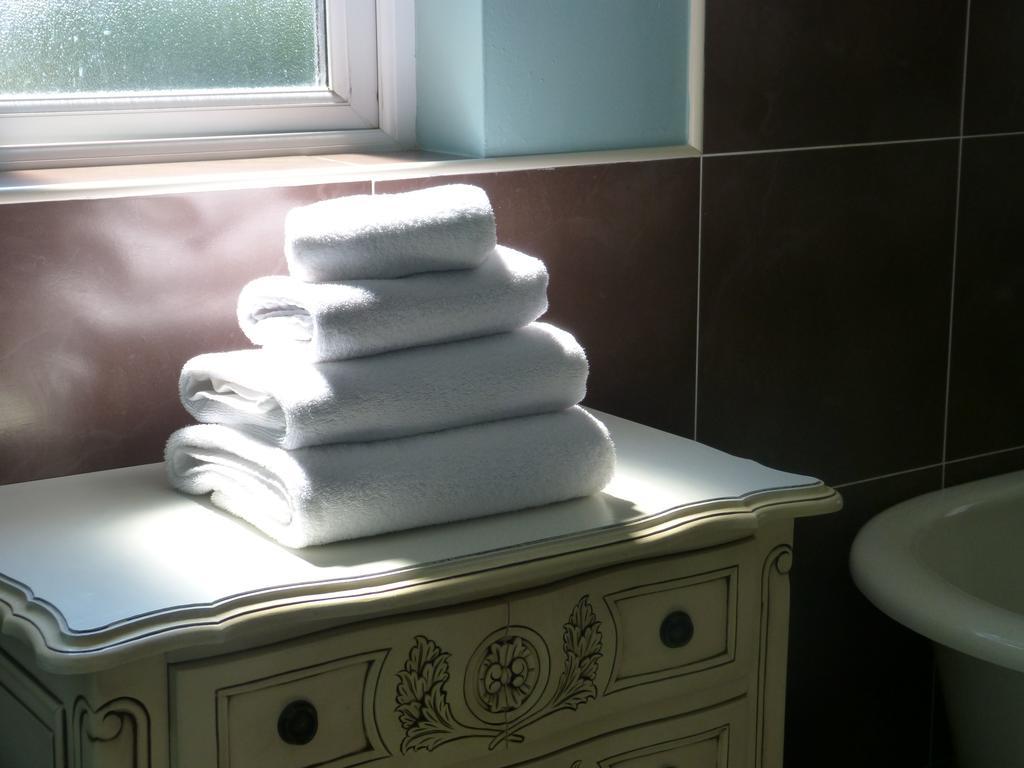 Inglewood Boutique Rooms With Self Catering 乔利 外观 照片