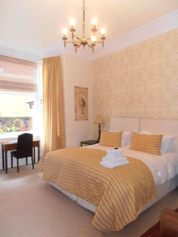 Inglewood Boutique Rooms With Self Catering 乔利 客房 照片